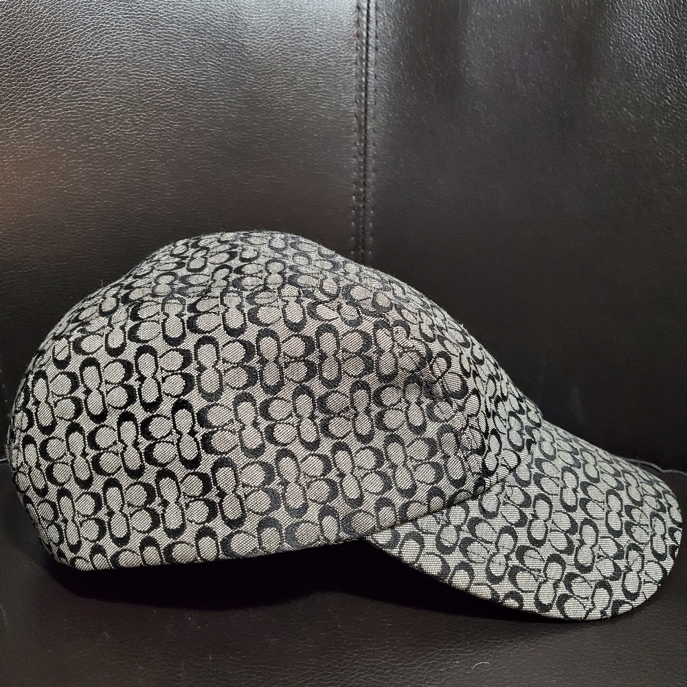 💕 sale 💕 Coach hat
